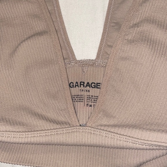 Serena deep plunge top - Picture 2 of 5